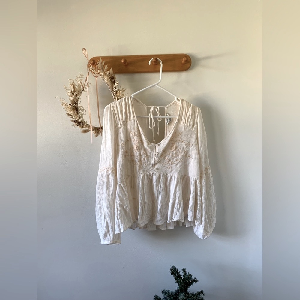 American eagle blouse